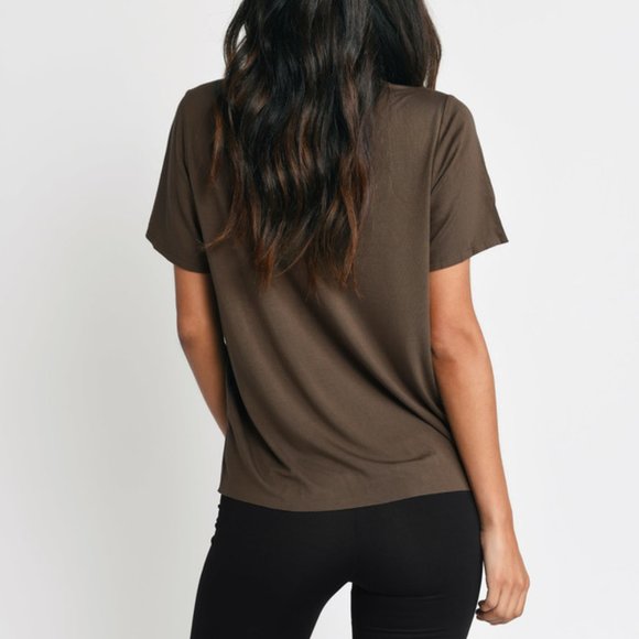 TOBI Callie Olive Choker Tee - Picture 3 of 3